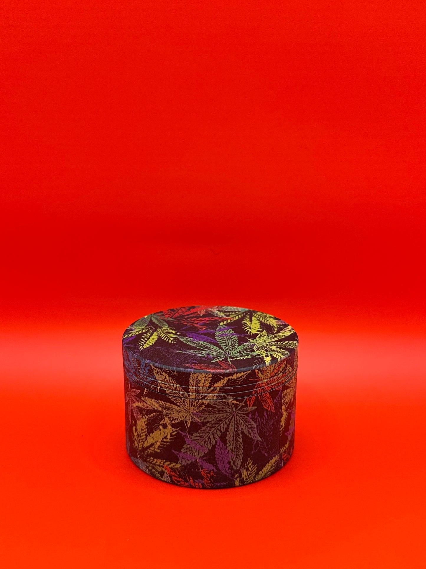 Metal herb grinder