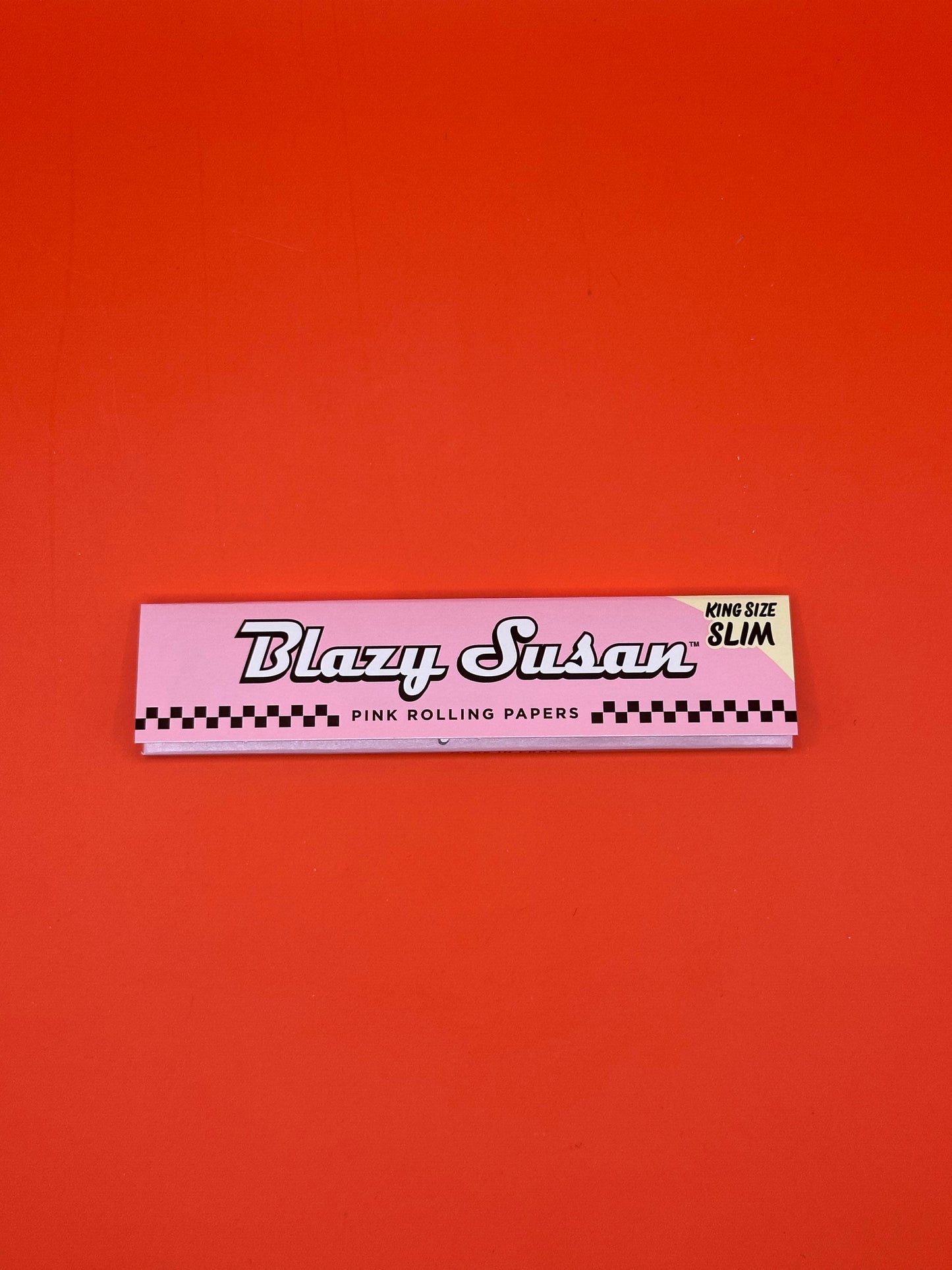 Blazy Susan Pink King Size Slim non-GMO Rolling Papers