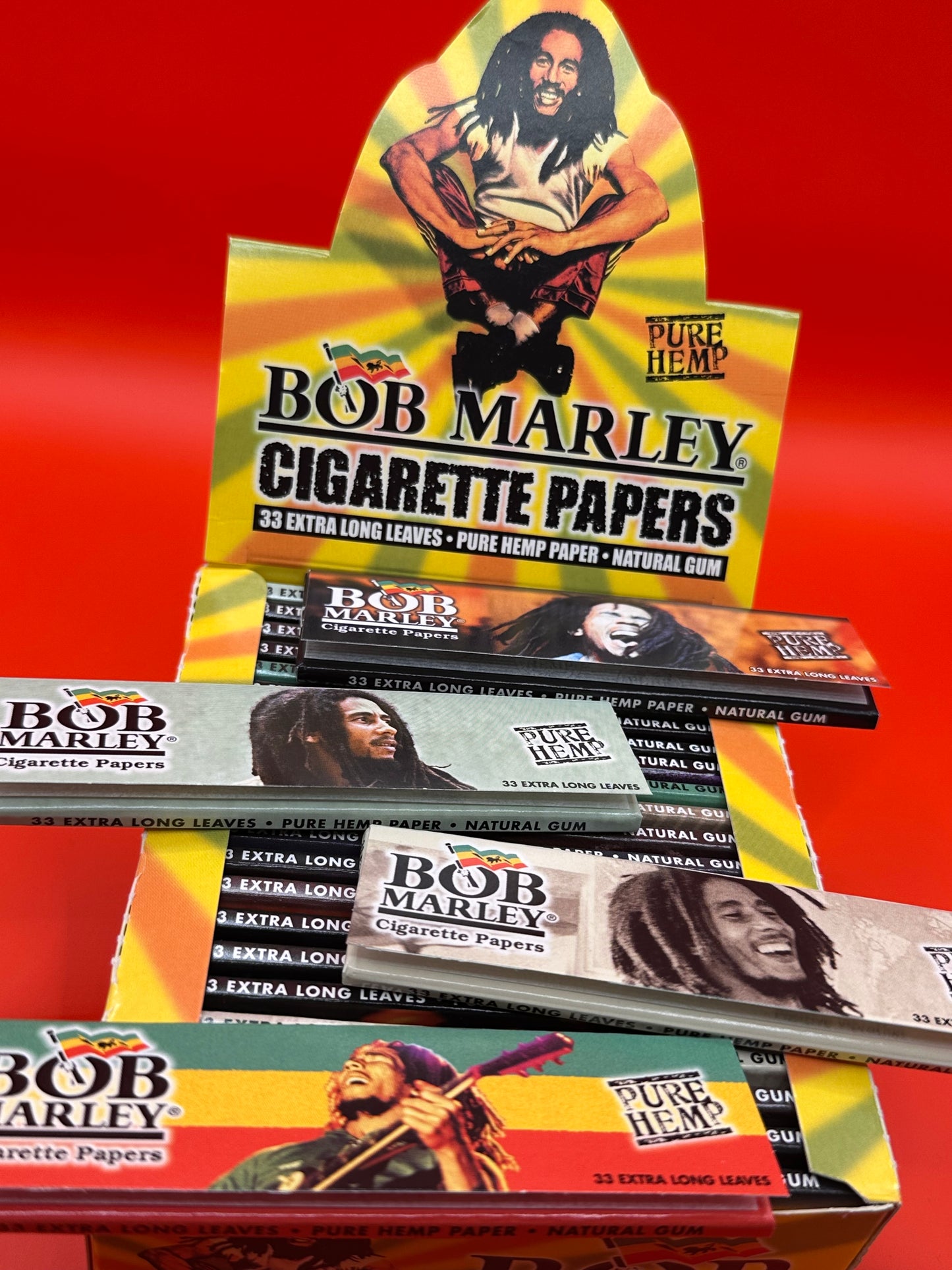 Bob Marley Papers, high-quality, extra-wide, lightweight rolling papers crafted from pure hemp fibres and bound with premium Arabic gum.