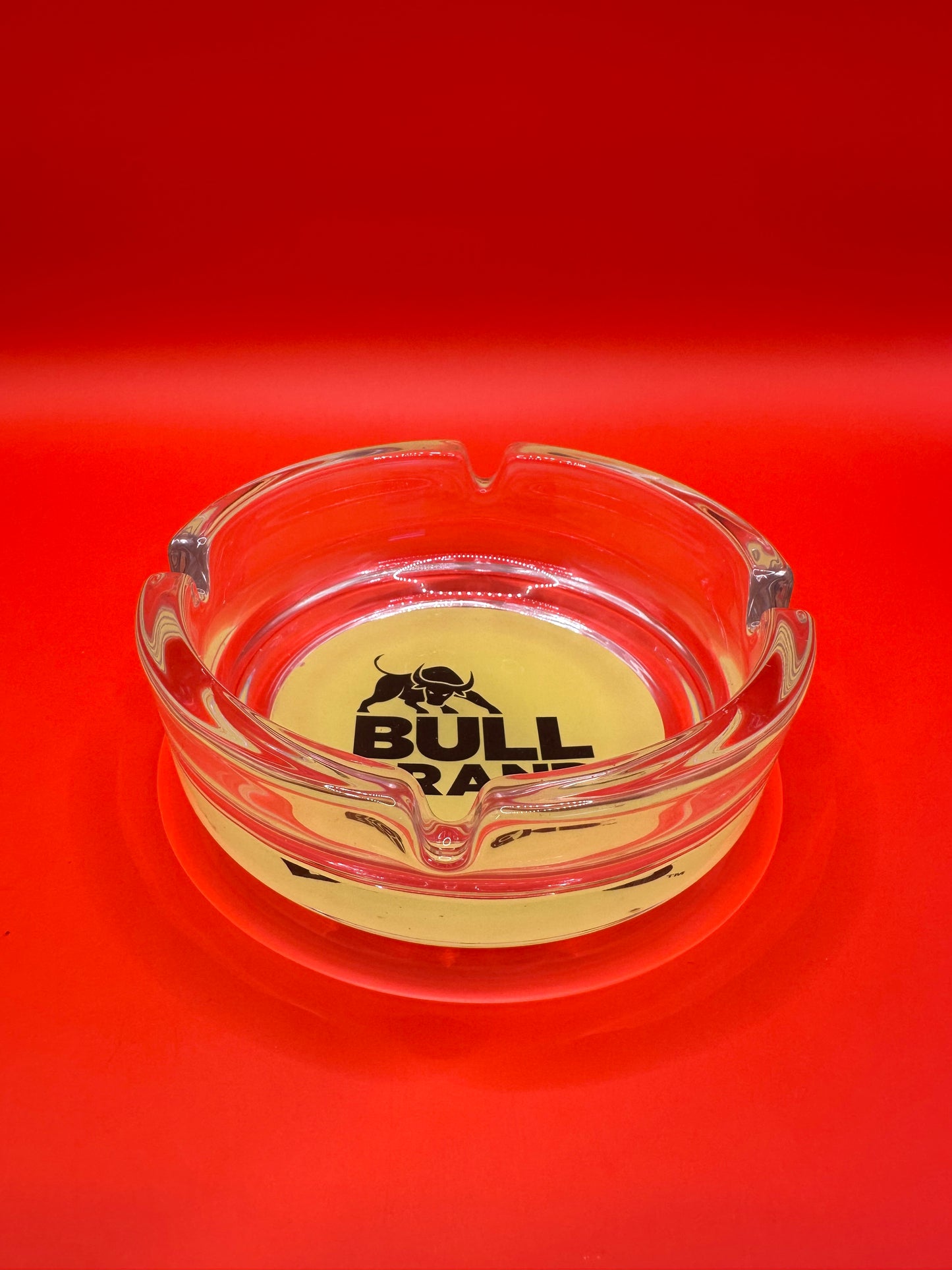 Compact, 11 x 11cm, glass, stylish, ashtray