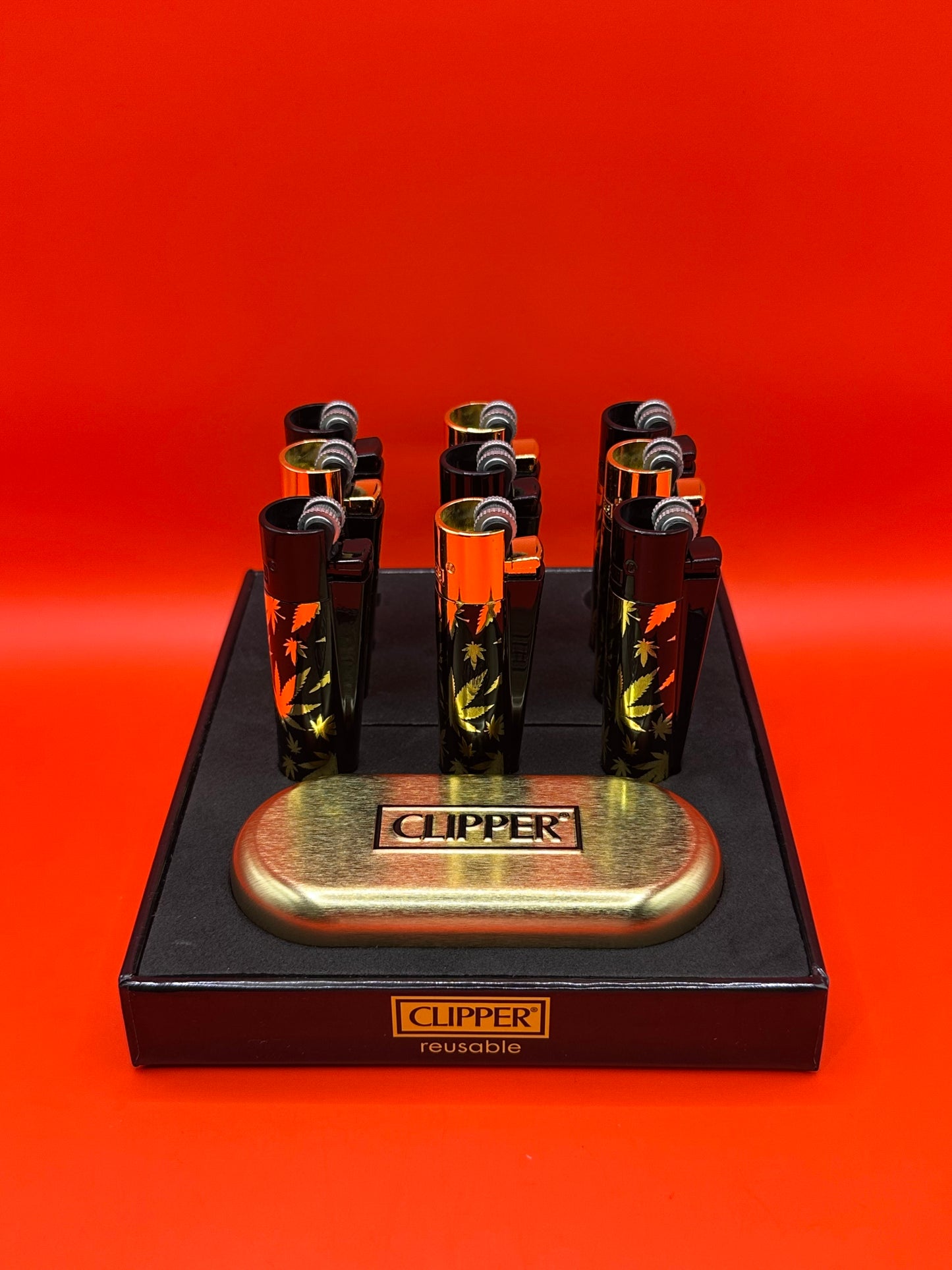 High quality metal, refillable, flint lighter, with case, clipper