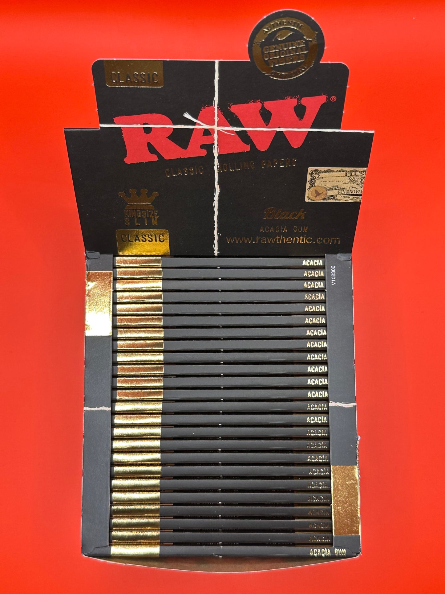 RAW Black Rolling Paper