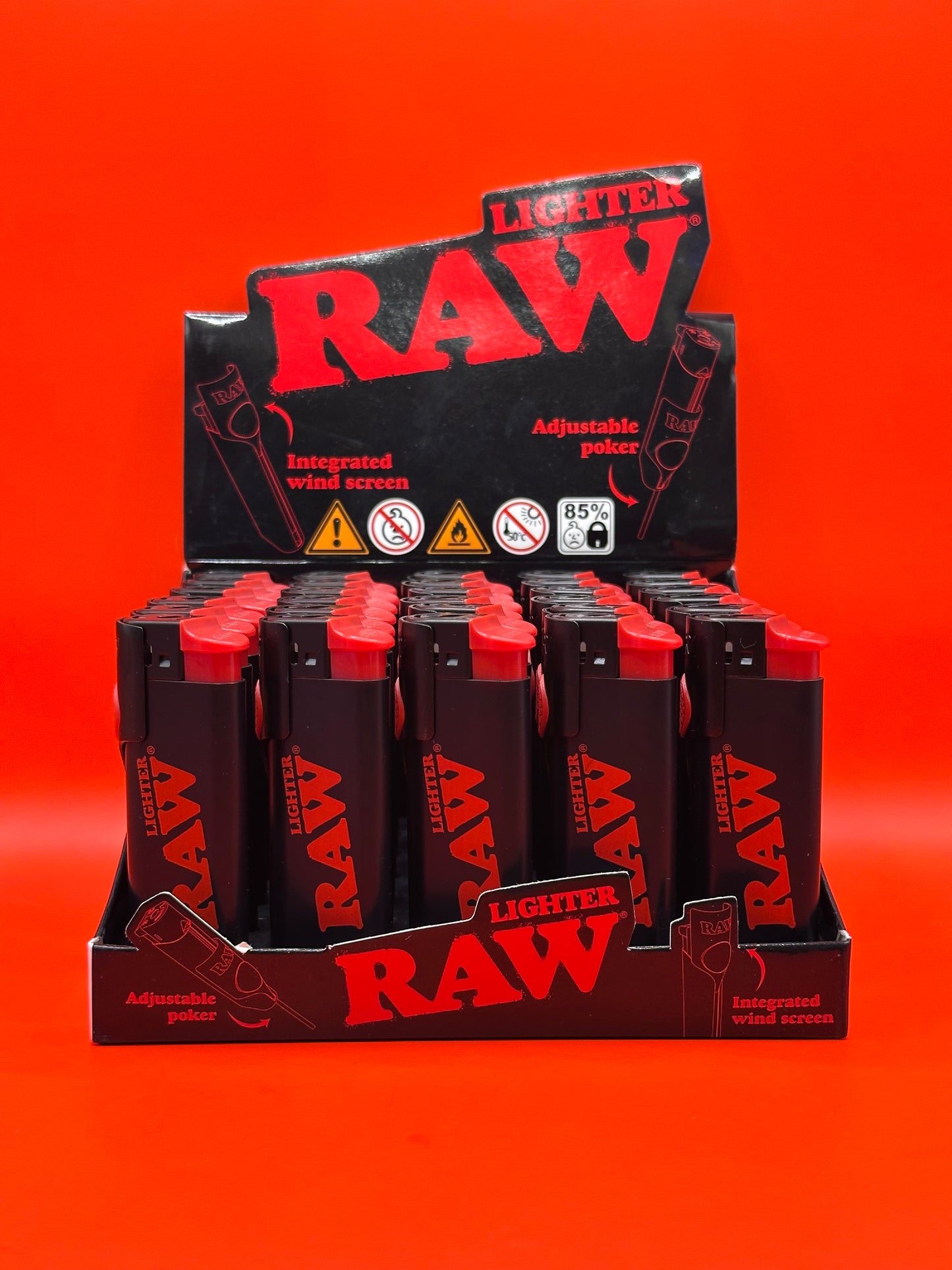 Electric ignition system – no flint, no chemical taste, Windproof design for reliable lighting anywhere, Adjustable extendable poker for easy packing, Durable refillable body with RAW branding
Matte black finish for a clean, minimalist look