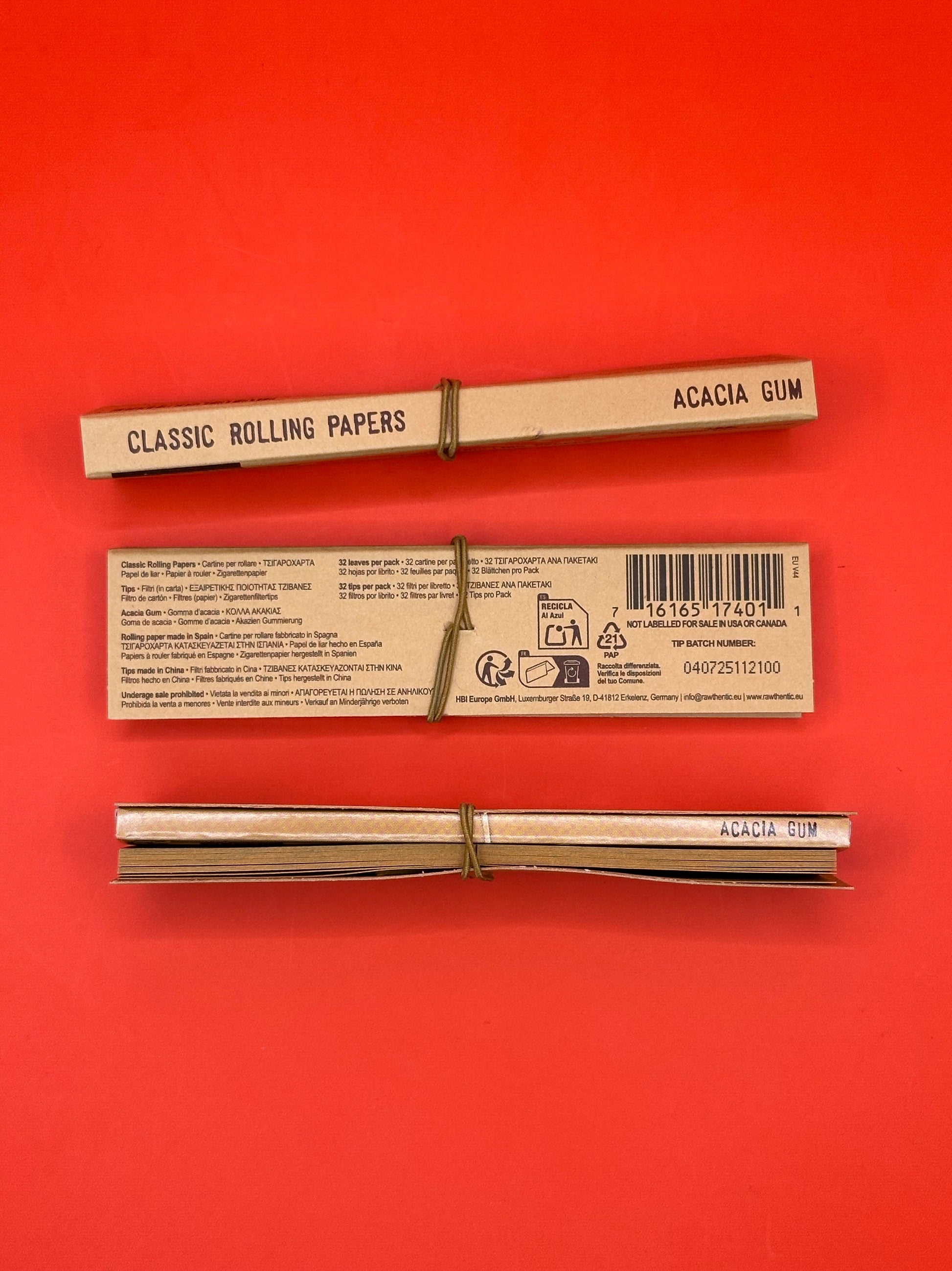 Limited Edition RAW Classic Rolling Papers