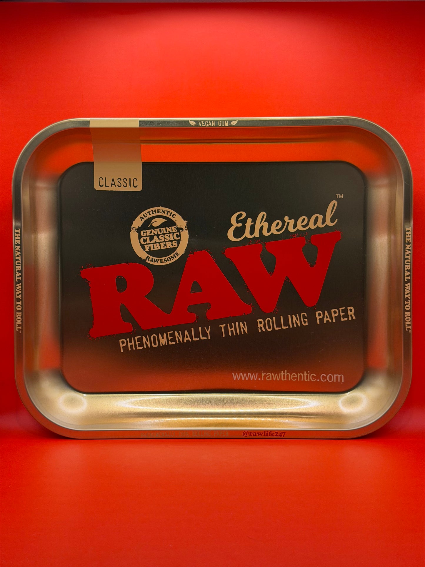 RAW Ethereal Gold Rolling Tray Limited Edition, Shop now! Durable metal construction. Size Large: 34cm x 27.5cm.
All RAW trays come with certificate of 'RAWthenticity' and Iconic RAW branding.