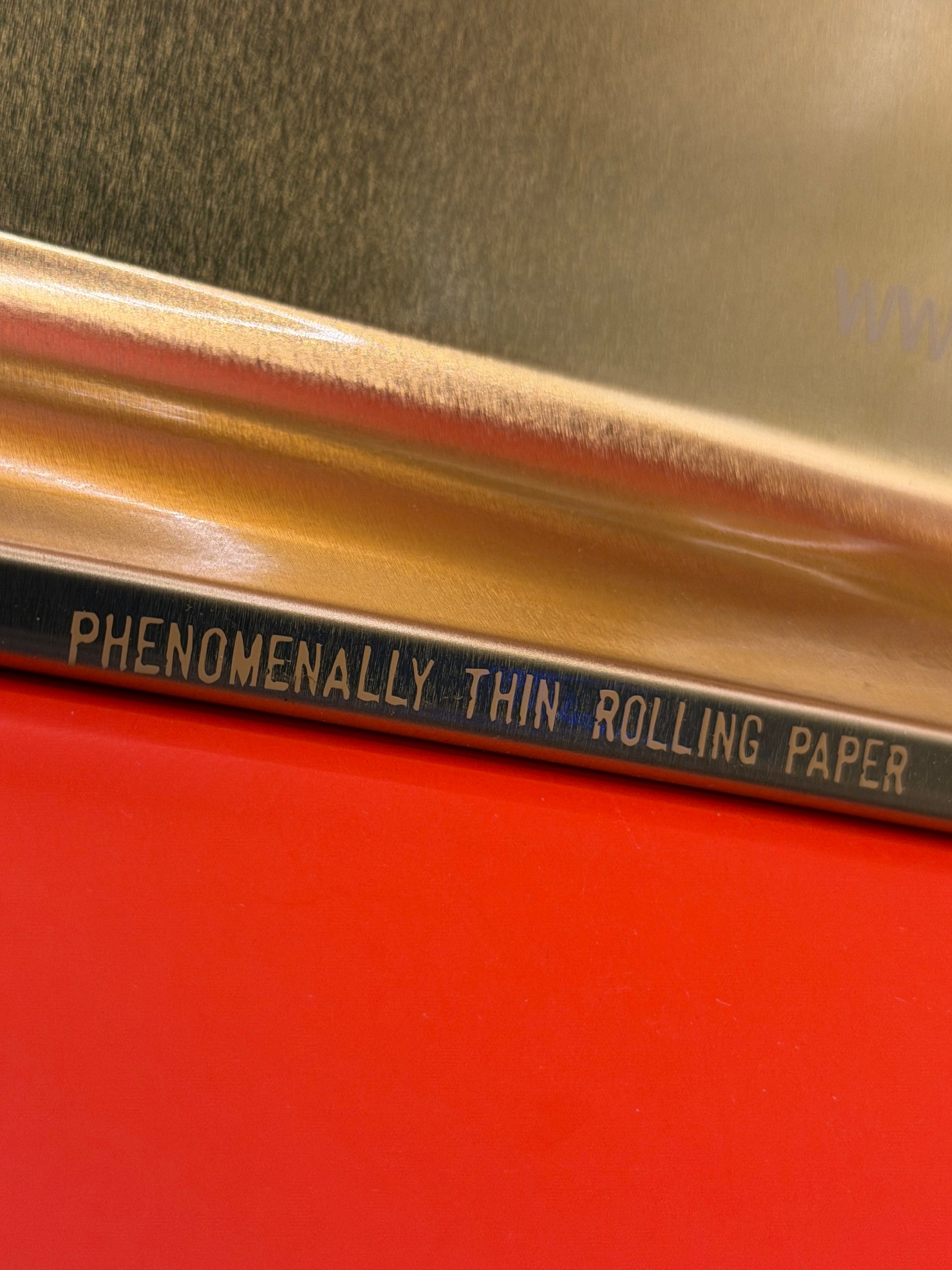 RAW Ethereal Gold Rolling Tray Limited Edition, Shop now! Durable metal construction. Size Large: 34cm x 27.5cm.
All RAW trays come with certificate of 'RAWthenticity' and Iconic RAW branding.